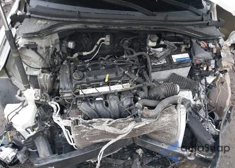 2017 Hyundai Elantra Se из США, поврежденный, VIN 5NPD74LF0HH151018